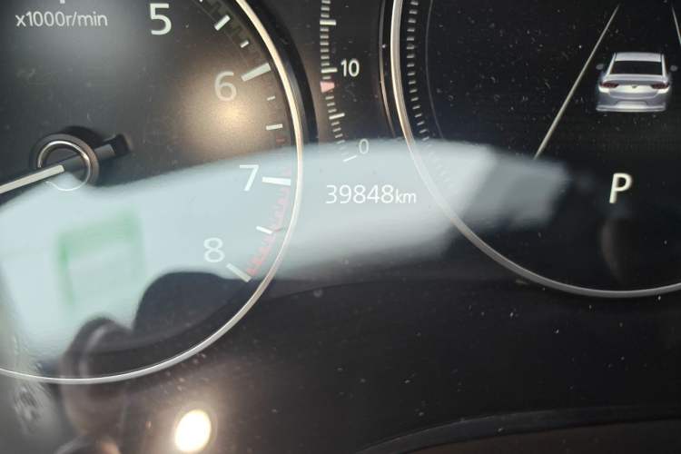 Used Mazda 3 Axela 2020 2.0L Automatic ZhiXuan Edition Odometer Close Up