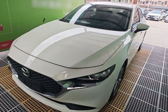 Used Mazda 3 Axela 2020 1.5L Automatic ZhiMei Edition