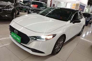 Used Mazda 3 Axela 2020 1.5L Automatic Luxury Version
