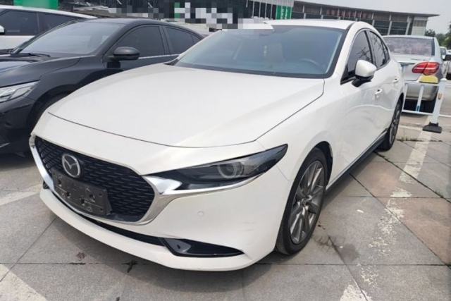 Used Mazda 3 Axela 2020 2.0L Automatic ZhiZun Edition