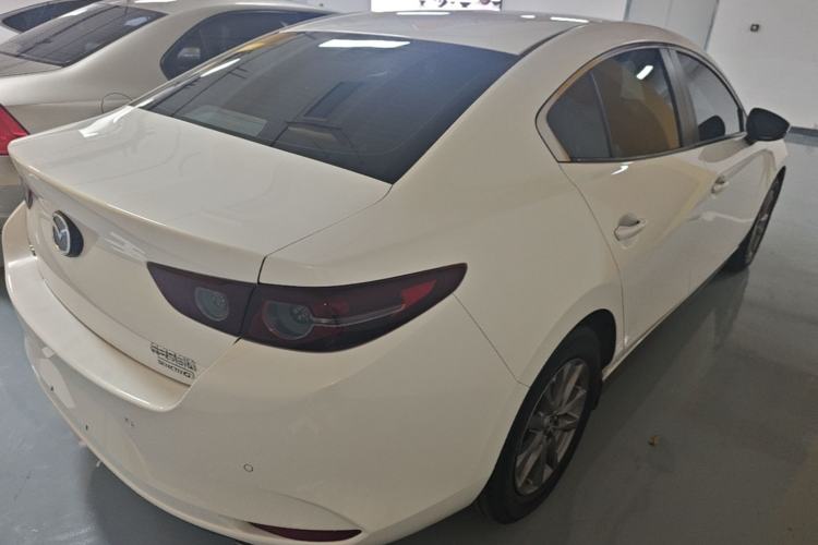 Used Mazda 3 Axela 2020 1.5L Automatic ZhiMei Edition Rear Right 45 Deg