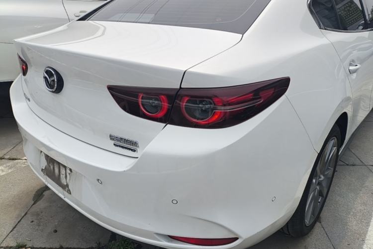 Used Mazda 3 Axela 2020 2.0L Automatic ZhiZun Edition Rear Right 45 Deg
