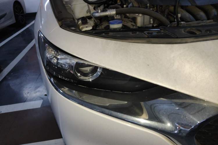 Used Mazda 3 Axela 2020 1.5L Automatic Zhiyue Sunroof Version Right Front Headlight