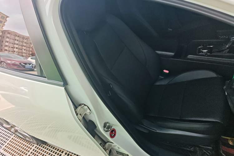Used Mazda 3 Axela 2020 1.5L Automatic ZhiMei Edition Right Front Seat