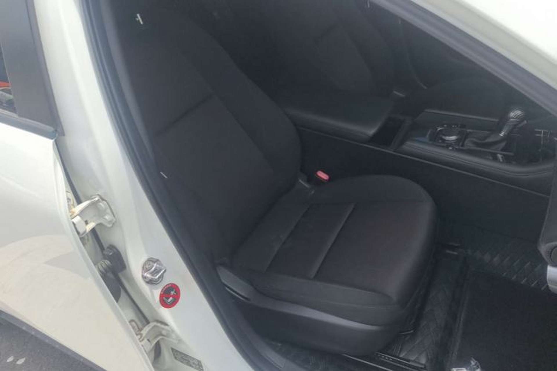 Used Mazda 3 Axela 2020 1.5L Automatic ZhiMei Edition Right Front Seat