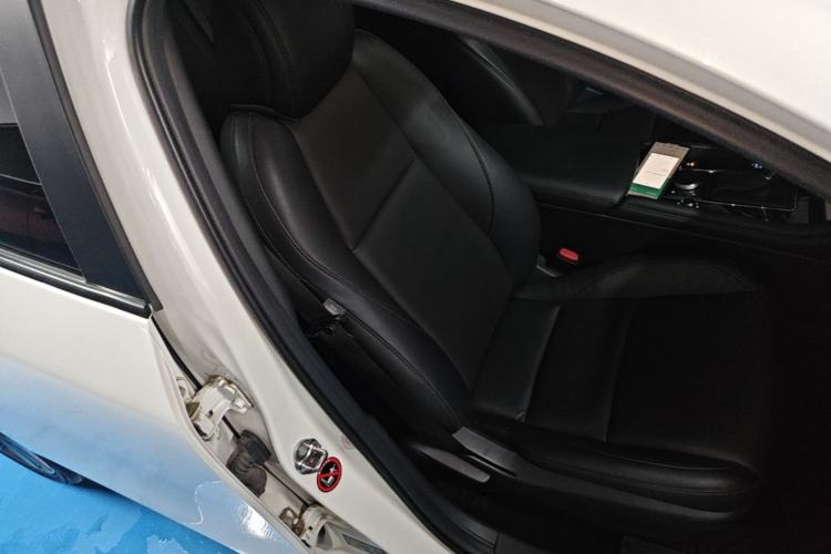 Used Mazda 3 Axela 2020 2.0L Automatic Zhiya Edition Right Front Seat