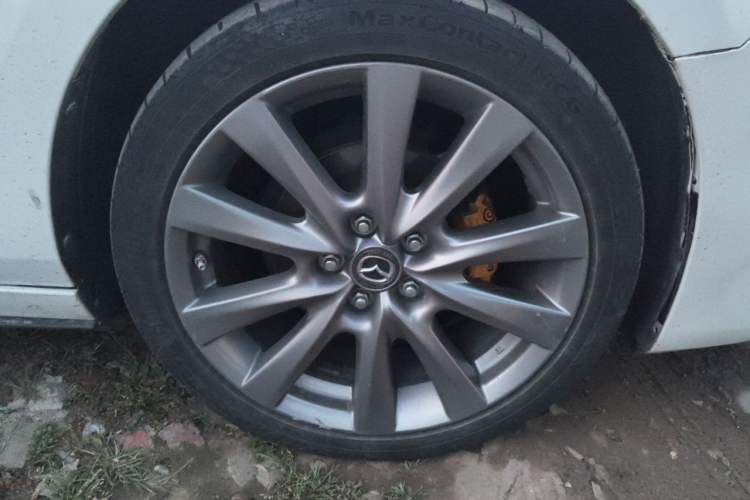 Used Mazda 3 Axela 2020 2.0L Automatic ZhiXuan Edition Right Front Wheel Hub