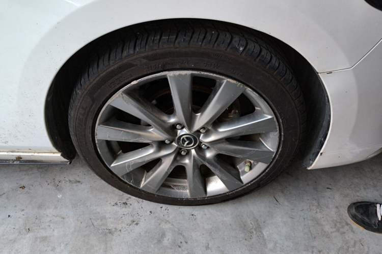 Used Mazda 3 Axela 2020 2.0L Automatic ZhiXuan Edition Right Front Wheel Hub