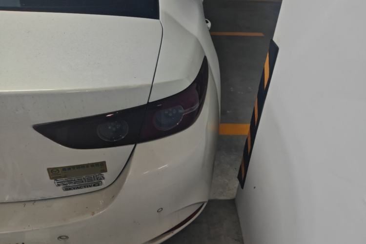Used Mazda 3 Axela 2020 1.5L Automatic Zhiyue Sunroof Version Right Rear Taillight