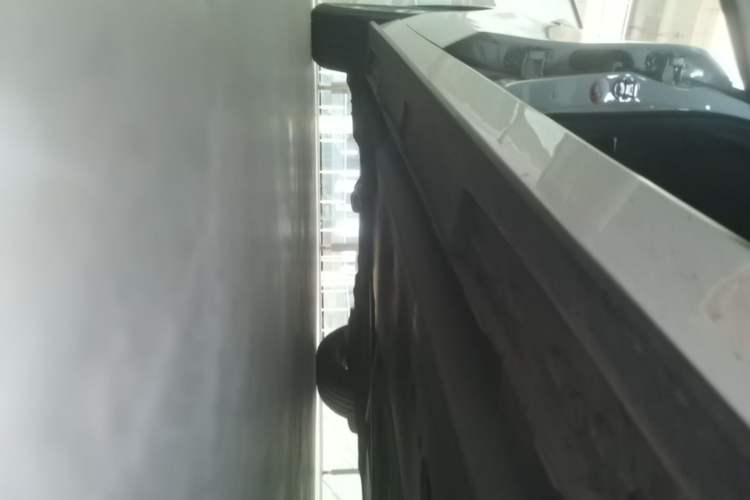 Used Mazda 3 Axela 2020 1.5L Automatic ZhiMei Edition Right Side Sill