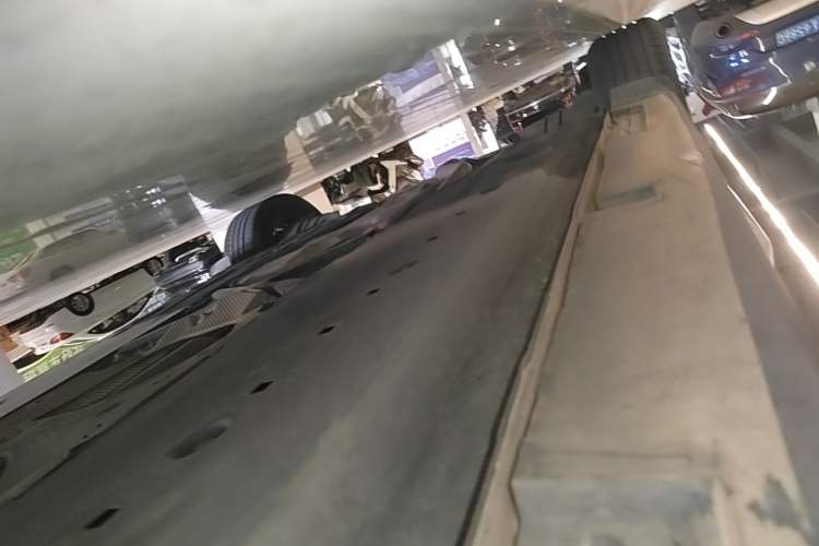 Used Mazda 3 Axela 2020 1.5L Manual ZhiMei Edition Right Side Sill