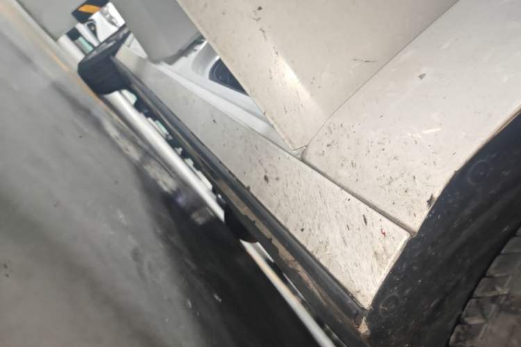 Used Mazda 3 Axela 2020 1.5L Automatic Zhiyue Sunroof Version Right Side Sill