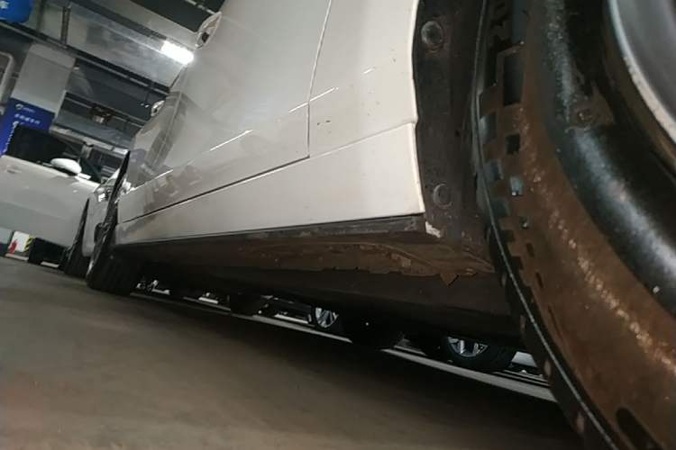 Used Mazda 3 Axela 2020 1.5L Automatic Zhiyue Sunroof Version Right Side Sill