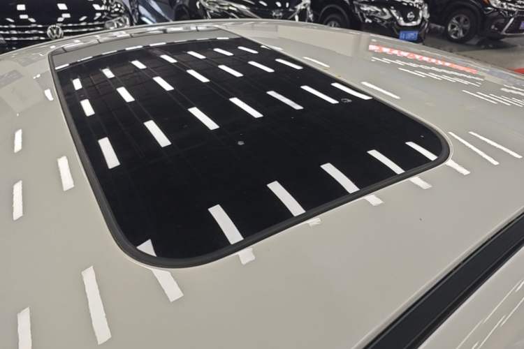 Used Mazda 3 Axela 2020 2.0L Automatic Zhiya Edition Roof