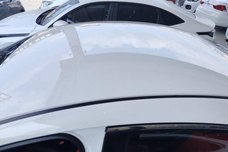 Used Mazda 3 Axela 2020 1.5L Automatic ZhiMei Edition Roof