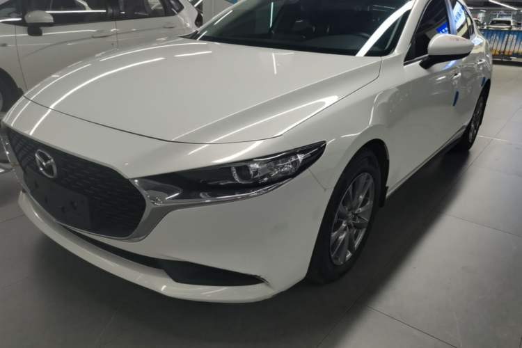 Used Mazda 3 Axela 2020 1.5L Automatic Zhiyue Sunroof Version Guazi used car, China used car export, Used car for sale, Used  cars, Cheapest cars for sale