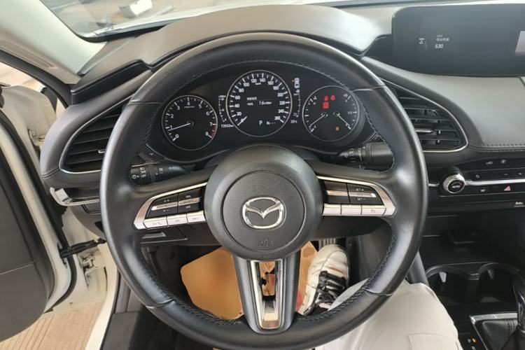 Used Mazda 3 Axela 2020 2.0L Automatic ZhiXuan Edition Steering Wheel