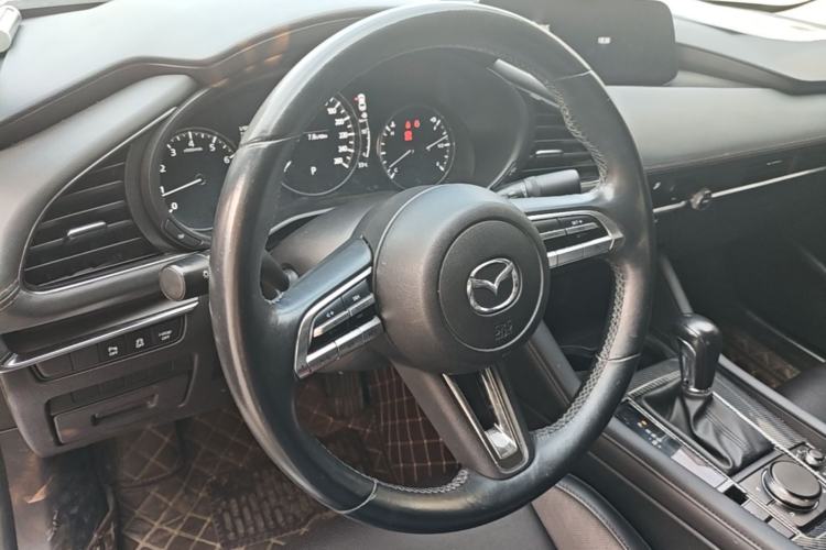 Used Mazda 3 Axela 2020 2.0L Automatic Zhiya Edition Steering Wheel