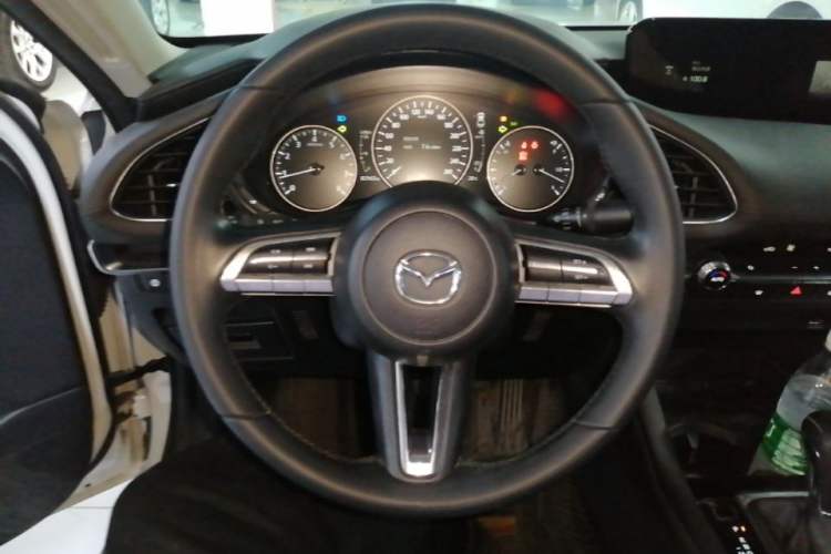 Used Mazda 3 Axela 2020 2.0L Automatic ZhiXuan Edition Steering Wheel