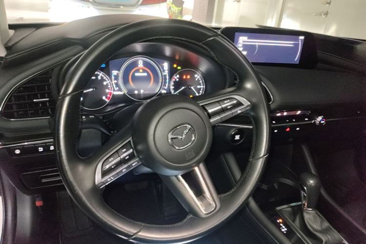 Used Mazda 3 Axela 2020 2.0L Automatic Zhiya Edition Steering Wheel