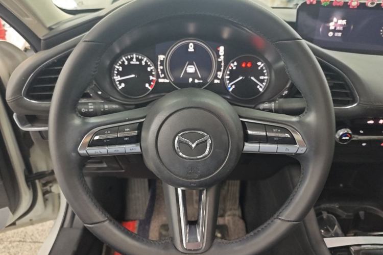 Used Mazda 3 Axela 2020 2.0L Automatic Zhiya Edition Steering Wheel