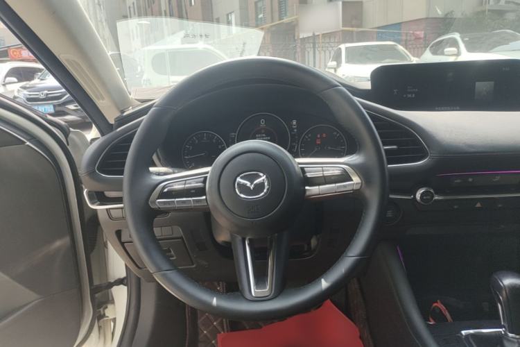 Used Mazda 3 Axela 2020 2.0L Automatic Zhiya Edition Steering Wheel