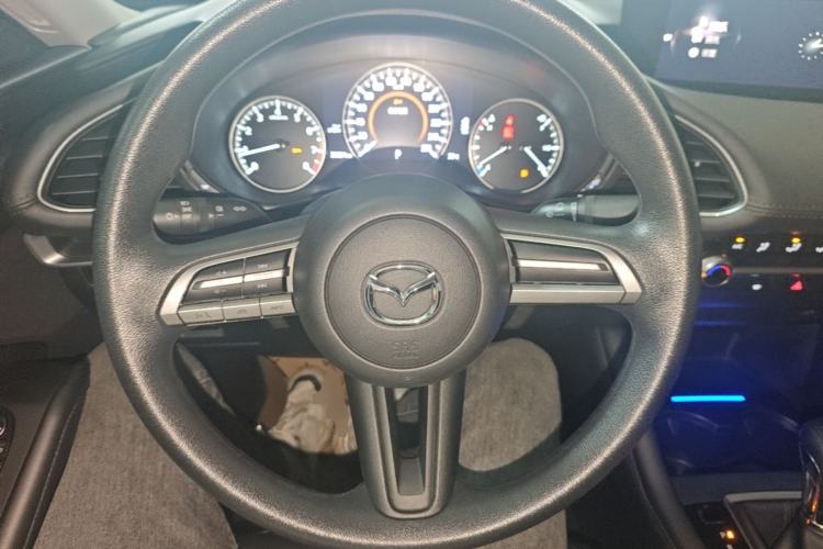 Used Mazda 3 Axela 2020 1.5L Automatic ZhiMei Edition Steering Wheel