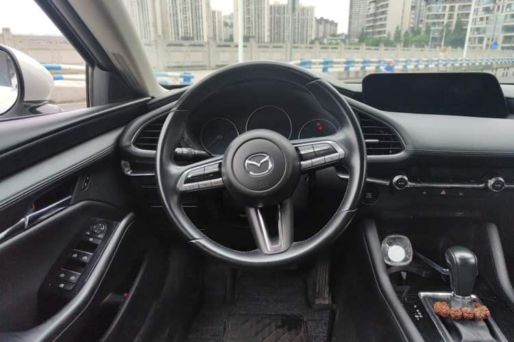 Used Mazda 3 Axela 2020 2.0L Automatic Zhiya Edition Steering Wheel