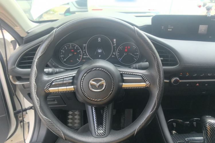 Used Mazda 3 Axela 2020 1.5L Automatic ZhiMei Edition Steering Wheel