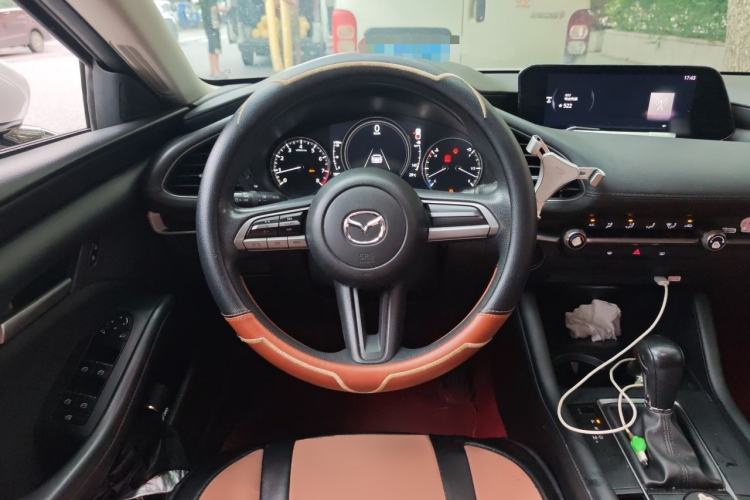 Used Mazda 3 Axela 2020 1.5L Automatic ZhiMei Edition Steering Wheel