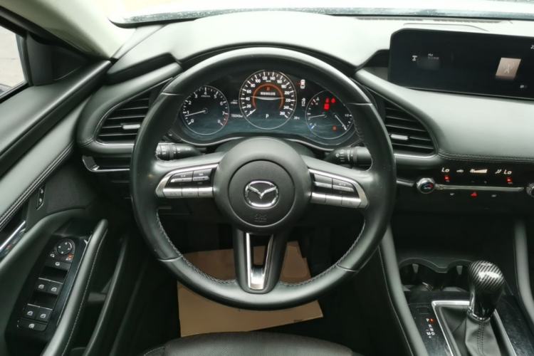 Used Mazda 3 Axela 2020 2.0L Automatic Zhiya Edition Steering Wheel
