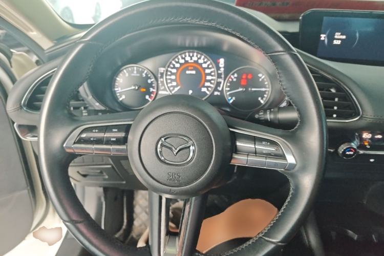 Used Mazda 3 Axela 2020 2.0L Automatic Zhiya Edition Steering Wheel