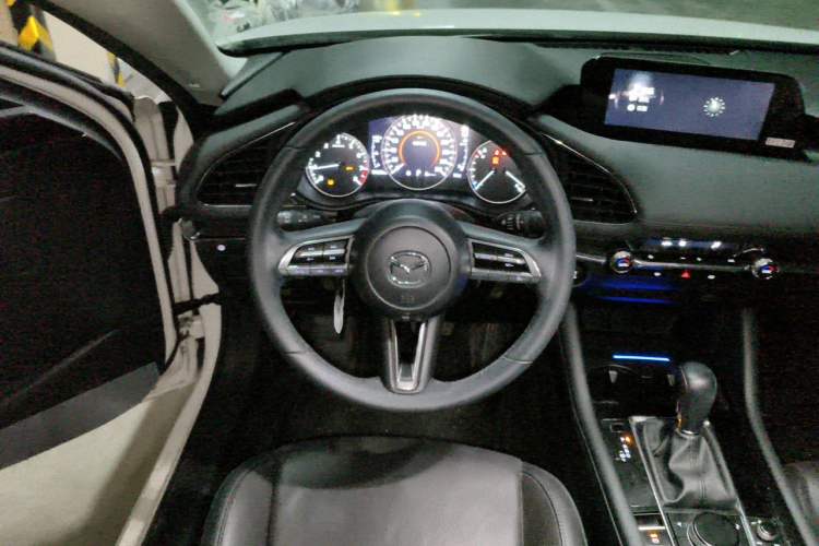 Used Mazda 3 Axela 2020 2.0L Automatic Zhiya Edition Steering Wheel