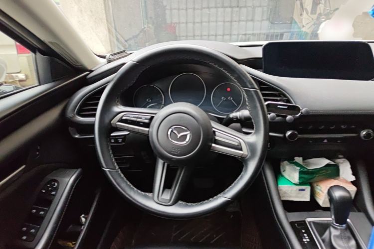 Used Mazda 3 Axela 2020 1.5L Automatic ZhiMei Edition Steering Wheel