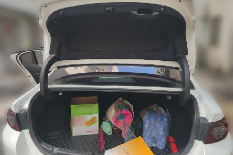 Used Mazda 3 Axela 2020 1.5L Automatic ZhiMei Edition Trunk