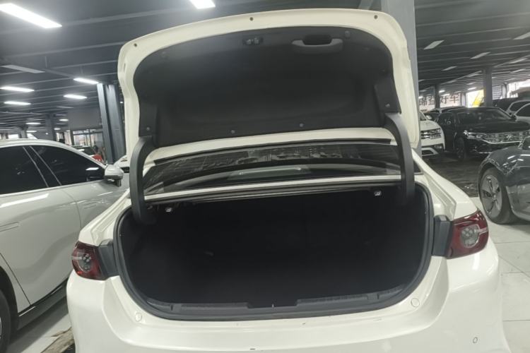 Used Mazda 3 Axela 2020 2.0L Automatic Zhiya Edition Trunk