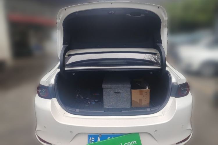 Used Mazda 3 Axela 2020 2.0L Automatic ZhiXuan Edition Trunk