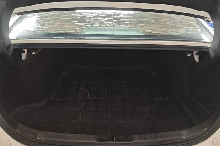 Used Mazda 3 Axela 2020 1.5L Automatic Zhiyue Sunroof Version Trunk