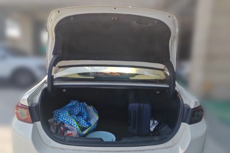 Used Mazda 3 Axela 2020 2.0L Automatic Zhiya Edition Trunk