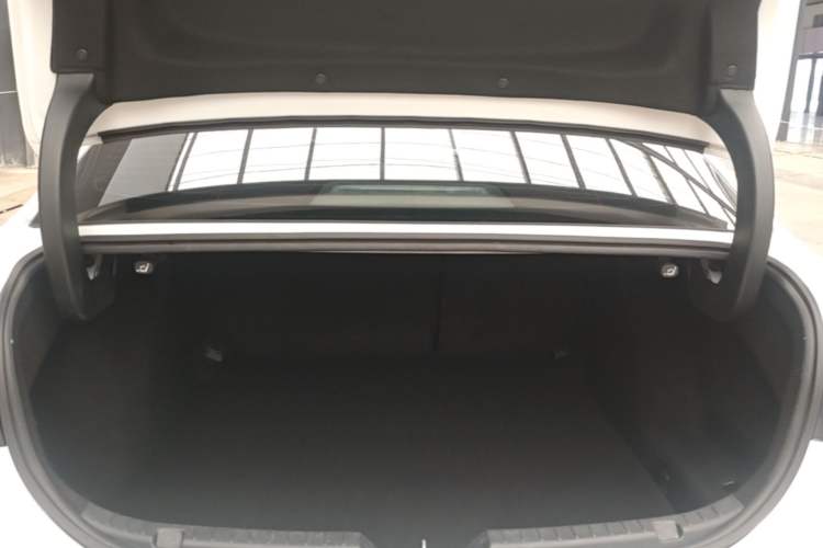 Used Mazda 3 Axela 2020 2.0L Automatic Zhiya Edition Trunk