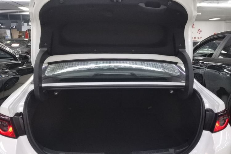 Used Mazda 3 Axela 2020 1.5L Automatic ZhiMei Edition Trunk
