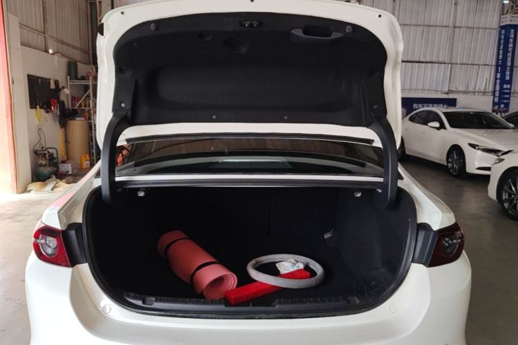 Used Mazda 3 Axela 2020 1.5L Manual ZhiMei Edition Trunk