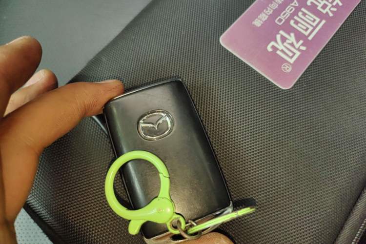 Used Mazda 3 Axela 2020 2.0L Automatic Zhiya Edition Vehicle Key