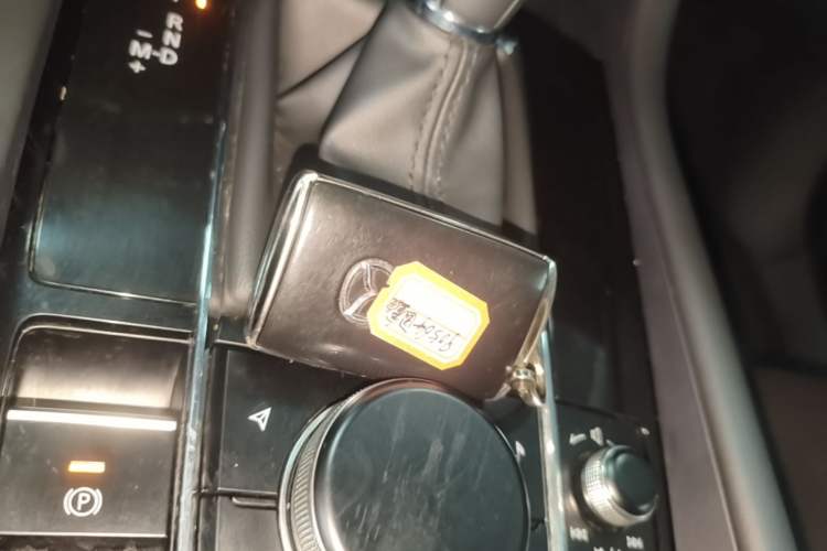 Used Mazda 3 Axela 2020 2.0L Automatic Zhiya Edition Vehicle Key