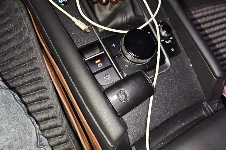 Used Mazda 3 Axela 2020 1.5L Automatic ZhiMei Edition Vehicle Key