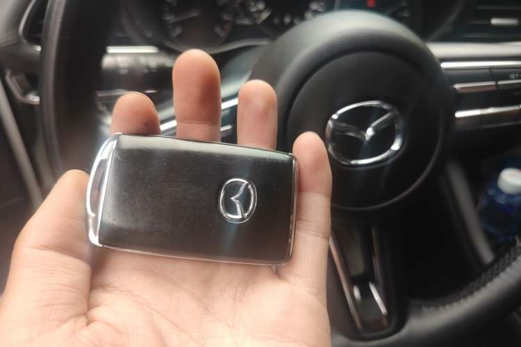 Used Mazda 3 Axela 2020 2.0L Automatic ZhiXuan Edition Vehicle Key