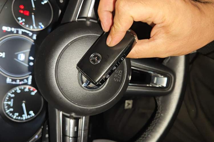 Used Mazda 3 Axela 2020 2.0L Automatic ZhiXuan Edition Vehicle Key