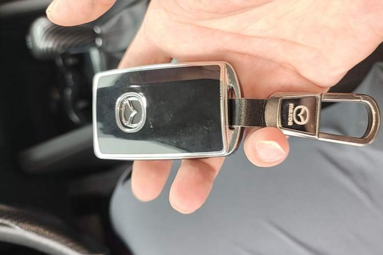 Used Mazda 3 Axela 2020 1.5L Automatic ZhiMei Edition Vehicle Key