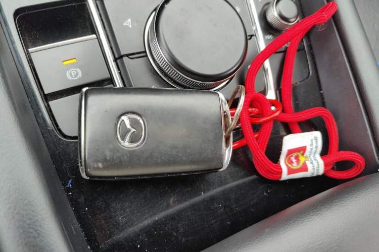 Used Mazda 3 Axela 2020 2.0L Automatic Zhiya Edition Vehicle Key