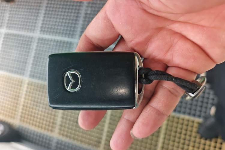 Used Mazda 3 Axela 2020 1.5L Automatic ZhiMei Edition Vehicle Key